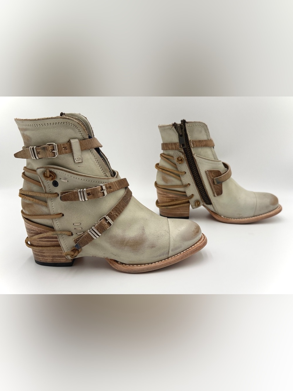Freebird Ice Crue Booties | Sz 8 | EUC| Box - Picture 6 of 12